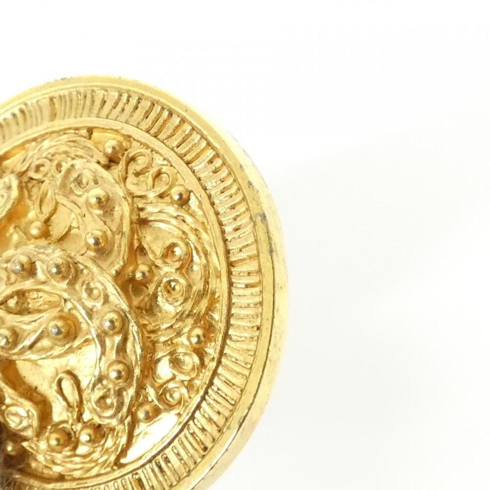 CHANEL Gold Earrings - Picture 7 of 8